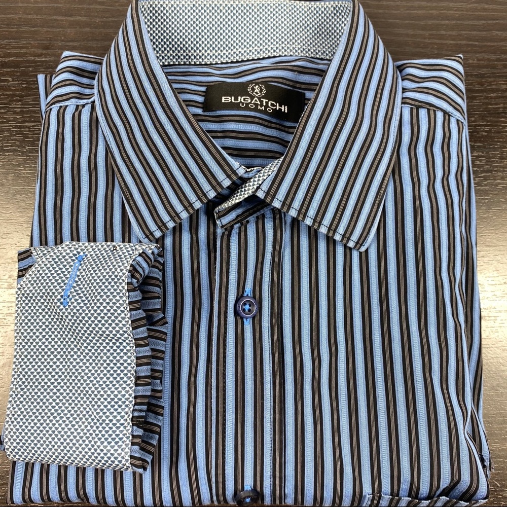 Bugatchi Uomo xl blue stripes flip cuff button up